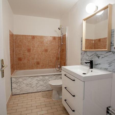 Location Appartement 1 pièce 37m² RAMBOUILLET 78120 - Photo 4