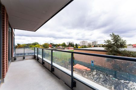 For Lease - 31 Tippett Road Unit# 301, Toronto, Ontario - Photo 4