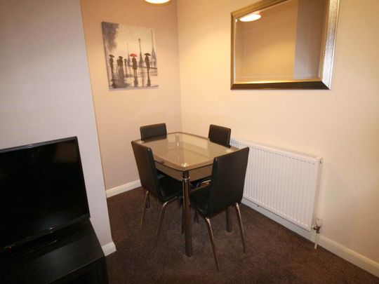 Burley Road (room 4), Burley, Leeds - Photo 1