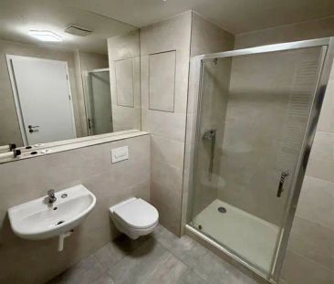 Ihned volný byt pro jednotlivce nebo pár se zahrádkou v Milovicích - Photo 4