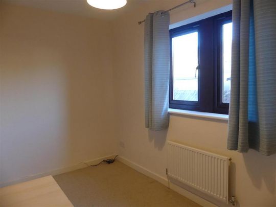 2 bedroom townhouse to rent - Photo 1