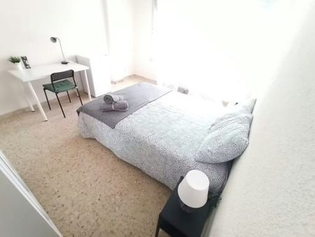 Calle de Braille, Madrid, Community of Madrid 28034 - Photo 5