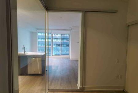 For Lease - 30 Roehampton Avenue Unit# 504, Toronto, Ontario - Photo 5