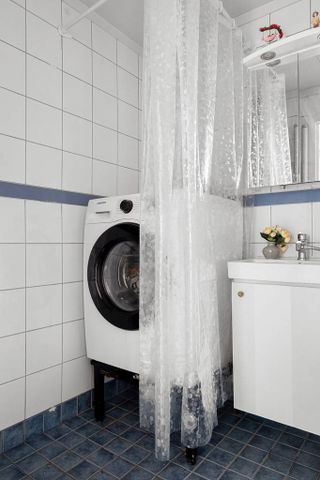 Storvretsvägen, Skogås - Photo 4
