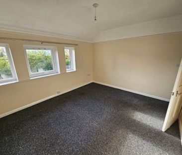 5 Bed Semi-Detached House, Dingle Close, BS9 - Photo 5