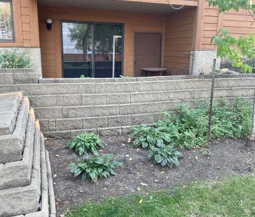 107 10421 93 Street - Photo 1