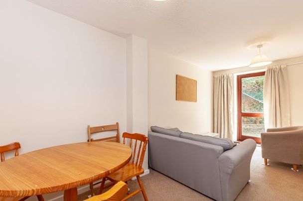 Ablett Close, East Oxford - Photo 1