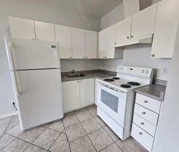 For Lease - 1801 Eglinton Avenue Unit# 302, Toronto, Ontario - Photo 5