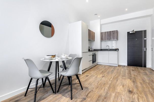 1 bedroom apartment to rent - Photo 1