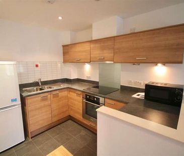 Admiralty Road, Portsmouth, PO1 - Photo 1