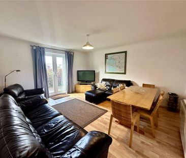 2 bedroom terraced house to rent - Photo 2