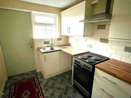 43 The Roddens, BT401QL, Larne - Photo 1