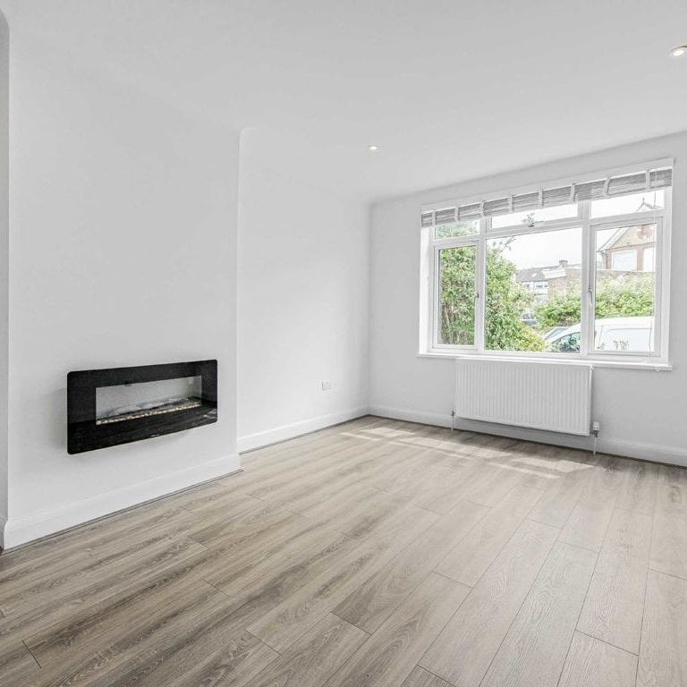 Broxholm Road, SE27 0NA, London - Photo 1