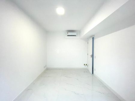 Apartamento com 1 quarto e 42m² para alugar em Centro, Florianópolis. - Foto 2