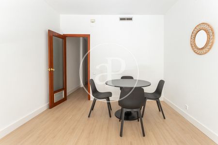 Apartment for rent on Robrenyo Street - Photo 4