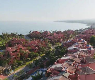 Estepona - Foto 1