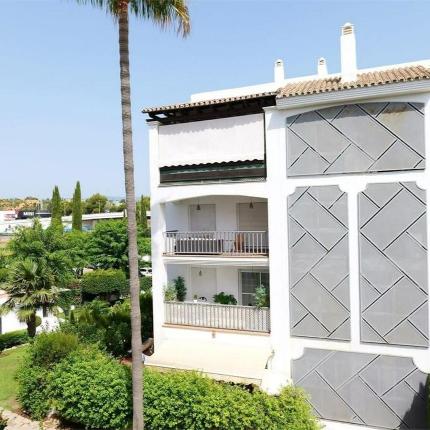 Piso de alquiler en Arrabal la Medina, 2b, Puerto Banús - Photo 1