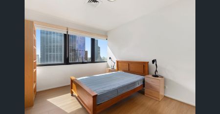 Inner-City Living with Melbourne Central at your doorstep - Photo 5