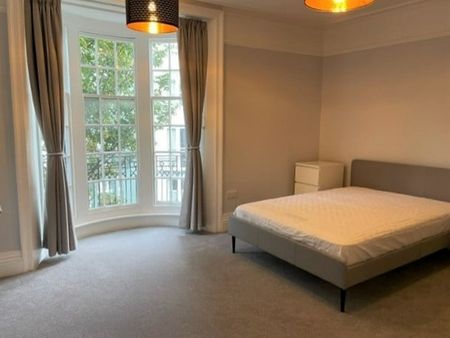 Room in a Shared Flat, Egremont Place, BN2 - Photo 5