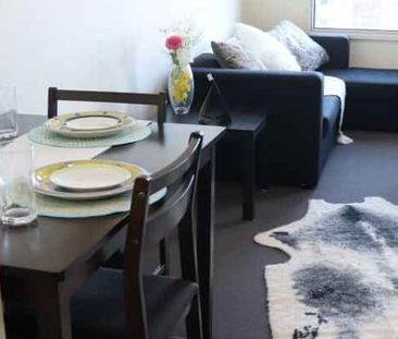 1 Bedroom - Photo 2