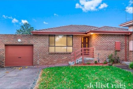 3/15 Lambourn Road, Watsonia - Photo 2