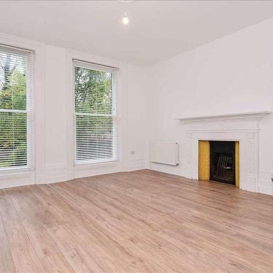 Beaconsfield Road, London, SE3 - Photo 1