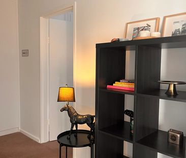 Elsternwick - Photo 4