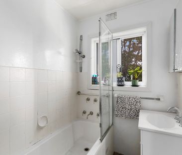 5/6 Parkside Avenue, Wollongong, NSW 2500 - Photo 1