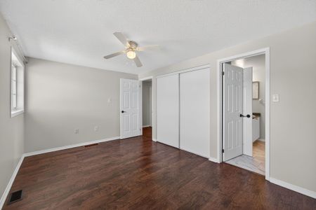 For Lease - 219 Nathan Crescent, Barrie, Ontario - Photo 4