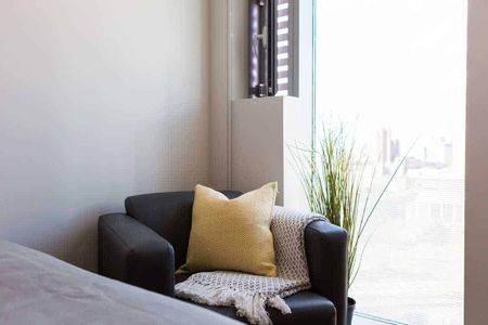 Bronze Ensuite Mid Level - Photo 4