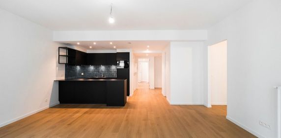 Appartement te huur in Sint-Gillis voor € 1.700 met 2 slaapkamers - foto 2