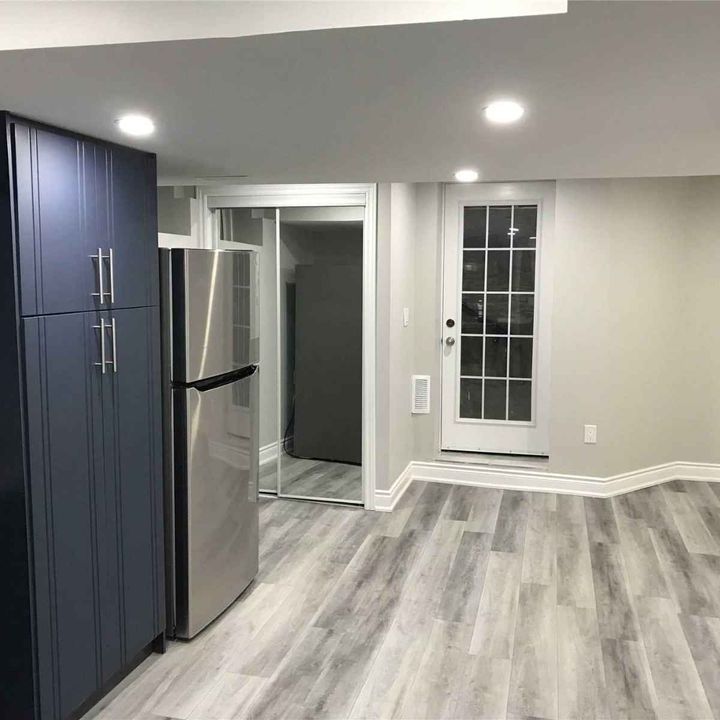 For Lease - 163 Cresthaven Road Unit# Basement, Brampton, Ontario - Photo 1