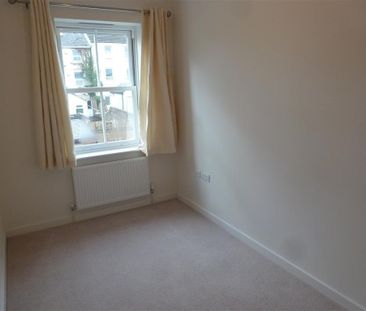 3 bedroom property to rent - Photo 3