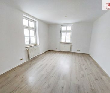 Großzügige 2-Raum-Wohnung - PKW-Stellplatz vorhanden - alles in Gornsdorf! - Photo 3