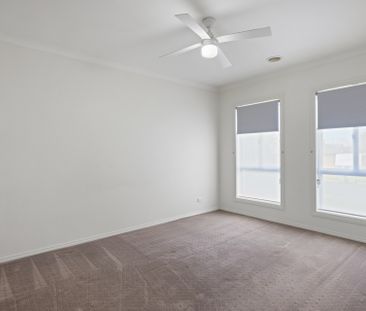 15 Newton Circuit, Thurgoona NSW 2640 - House For Rent | Domain - Photo 1