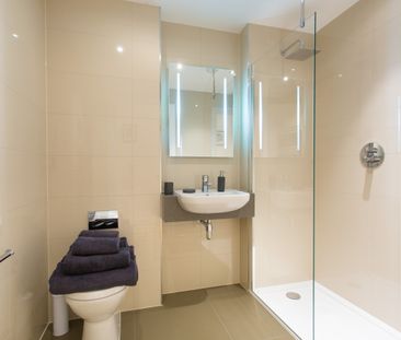 2 Bed Flat, Glenbrook Apartments, W6 - Photo 6