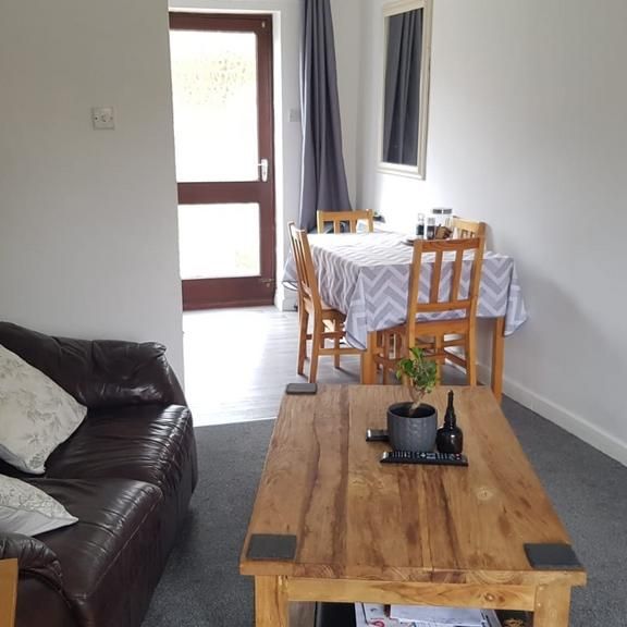 2 bedroom house to rent - Photo 1