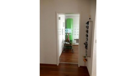 5.5 Zimmer, 140 m², 2. Stock - Photo 2