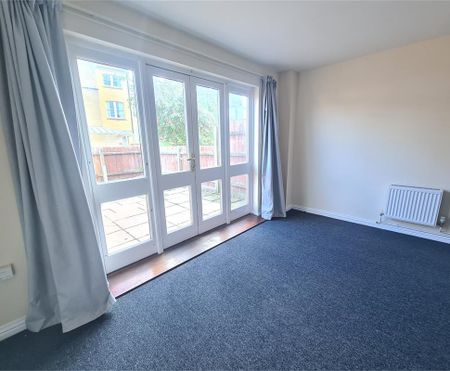 11 Cedar Court, Littleport - Photo 2