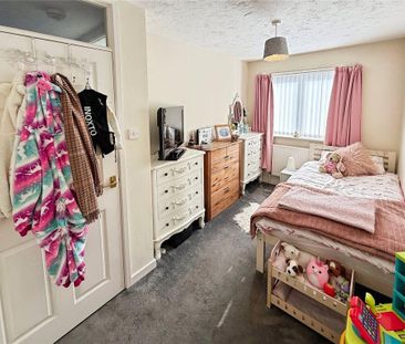 2 bedroom semi-detached house to rent - Photo 6