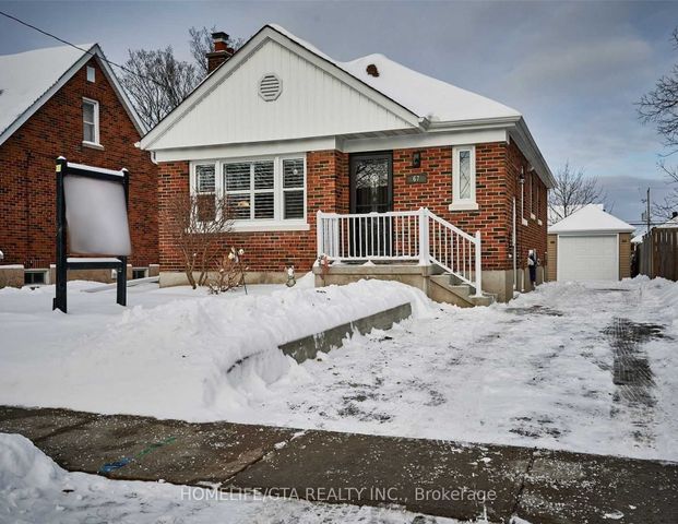 For Lease - 67 Highland Avenue, Oshawa, Ontario - Photo 1