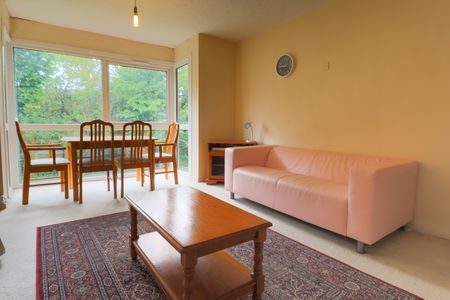 Mountfields, Hyde Park, Leeds, LS2 9PQ - Photo 3