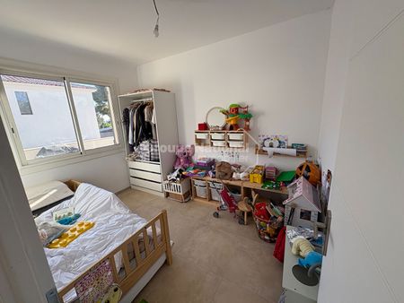 Pavillon T3 avec terrasse + 2 parkings, - Photo 2