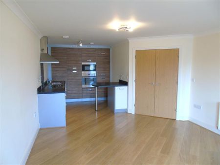 Oldfield Road, Maidenhead - Photo 4