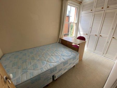 3 bedroom house share to rent - Photo 2