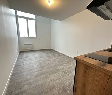 Location Appartement 1 pièce 26m² - Photo 2