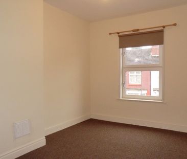 Cromwell Street, Coventry - - Photo 3