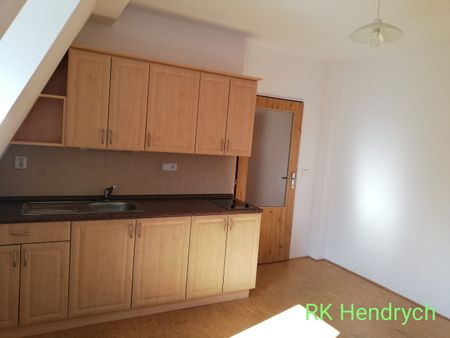 Pronájem bytu 1+kk 24 m² - Photo 3