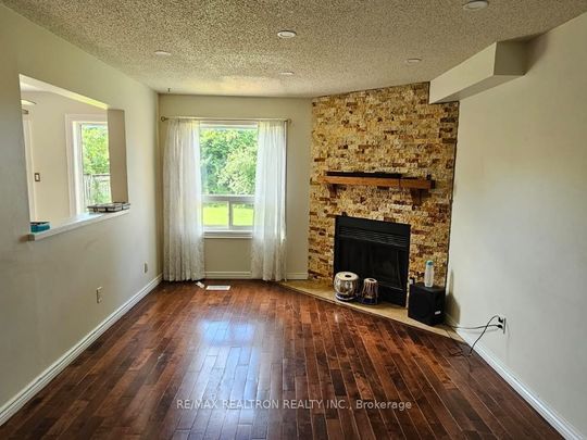 For Lease - 31 Keeble Crescent Unit# Upper, Ajax, Ontario - Photo 1