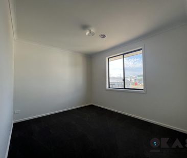 1 Byrock Street, Truganina, Vic 3029 - Photo 3